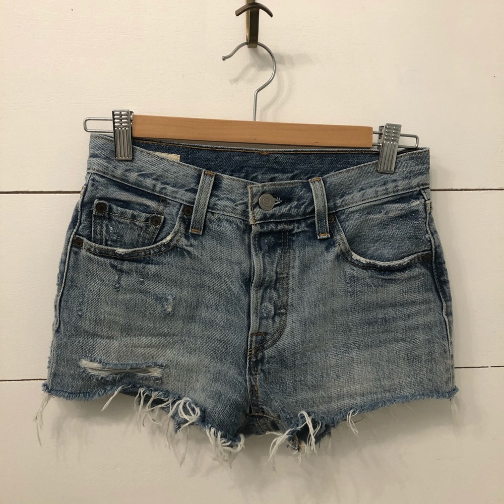 levi 501 shorts